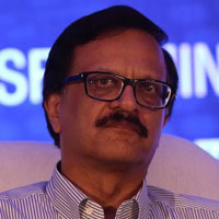 ​Shri Rakesh Chopra